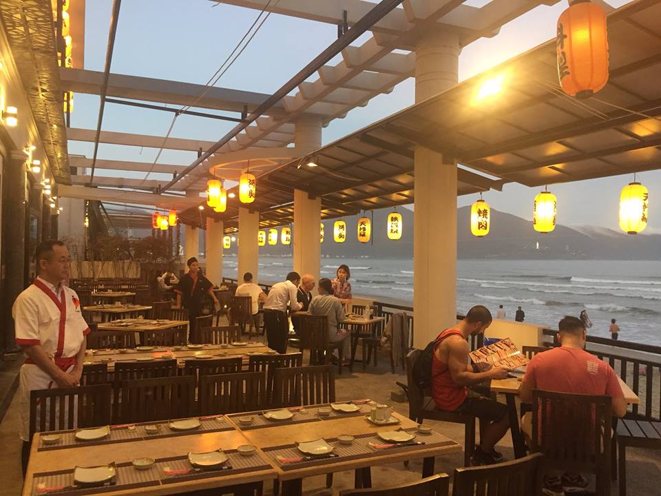 thưởng thức BBQ phong cách Nhật trên biển Mỹ Khê