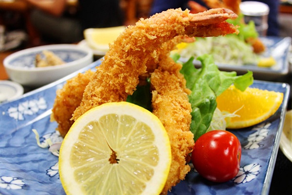 Chế biến món Tempura tôm