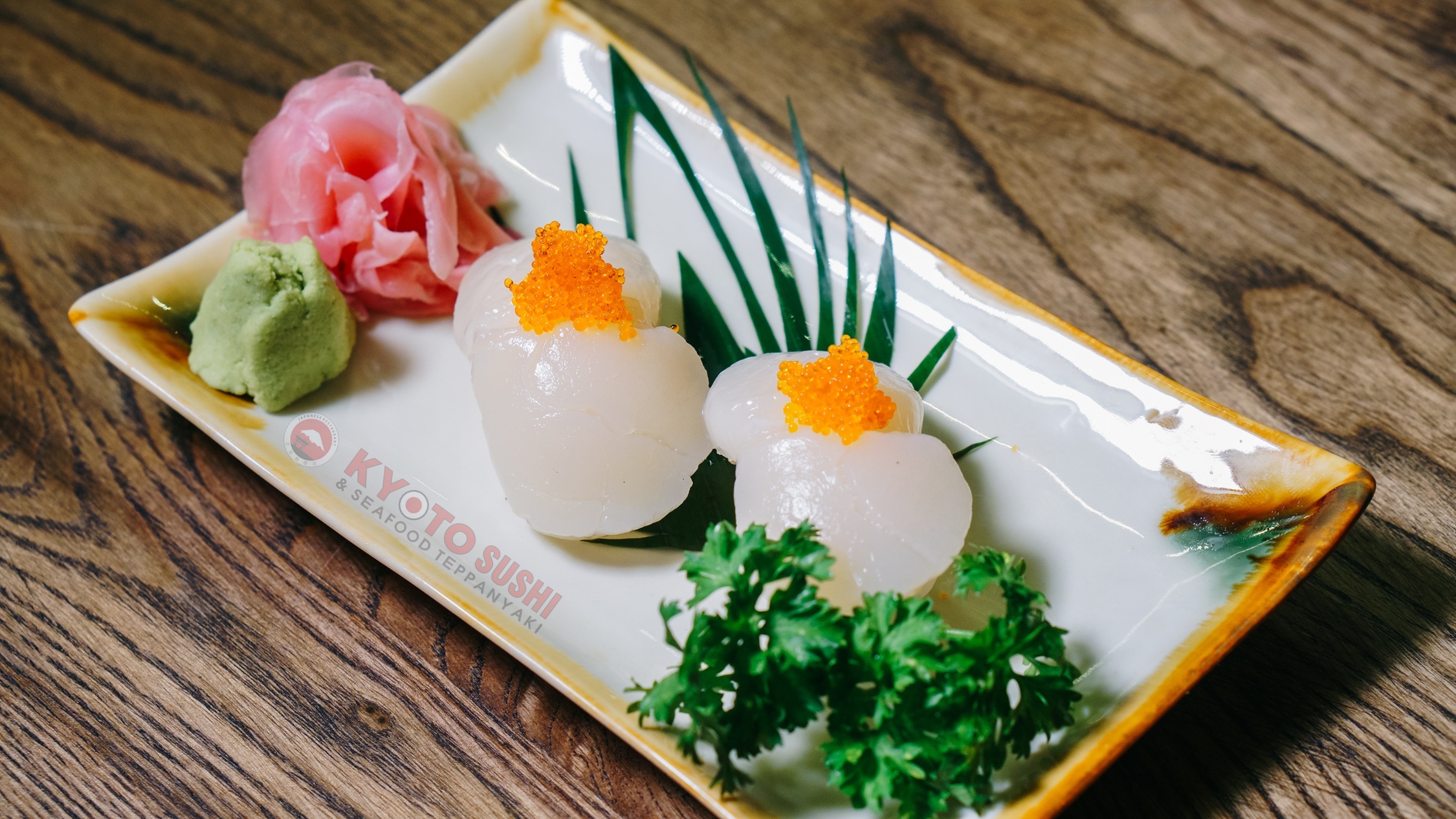 Món ăn chế biến hải sản phong cách nhật - Sashimi sò điệp 