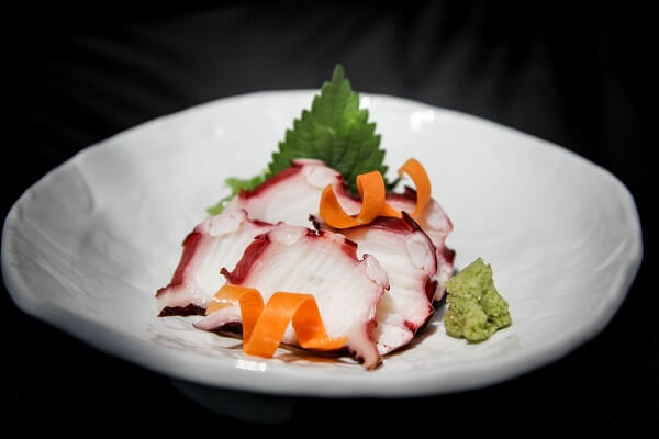 Hướng dẫn làm sashimi bạch tuộc tươi ngon khó cưỡng